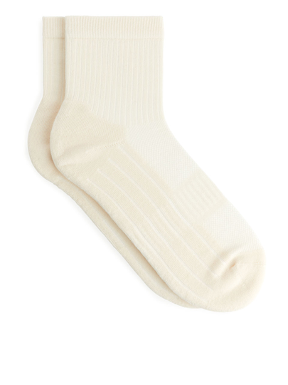 Ribbed Sports Socks - White