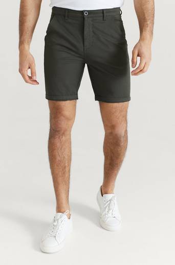 Studio Total Slim Shorts Grön