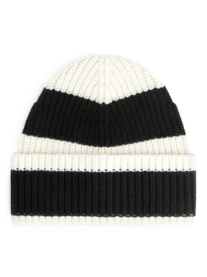 Chunky Wool Beanie - Black