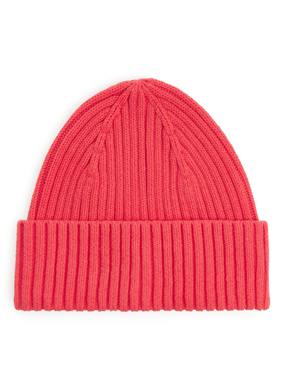 Rib Knit Beanie - Red