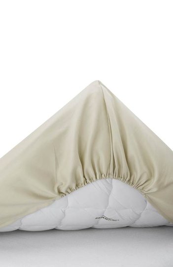 Cellbes Dra-på-lakan satin Svanenmärkt Beige