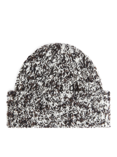 Bouclé Beanie - Black