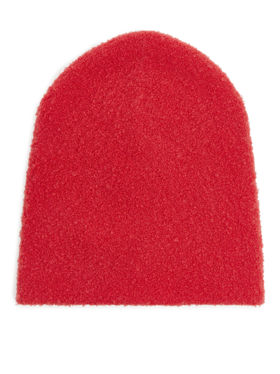 Bouclé Beanie - Red