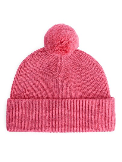 Pompom Alpaca Beanie - Pink