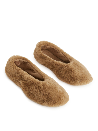 Faux Fur Slippers - Beige