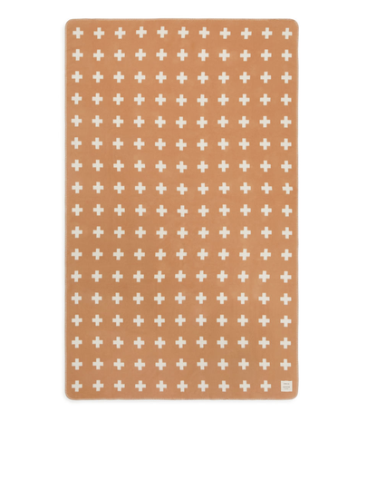 Pia Wallén Cross Blanket - Beige