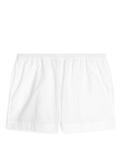 Broderie Anglaise Shorts - White