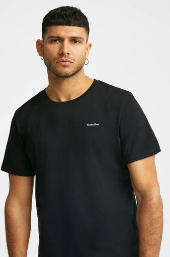 The Classy Issue T-Shirt Lucky Tee Svart