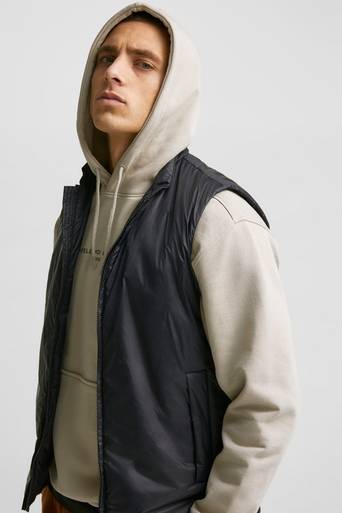 Studio Total Väst Recycled Padded Vest Svart