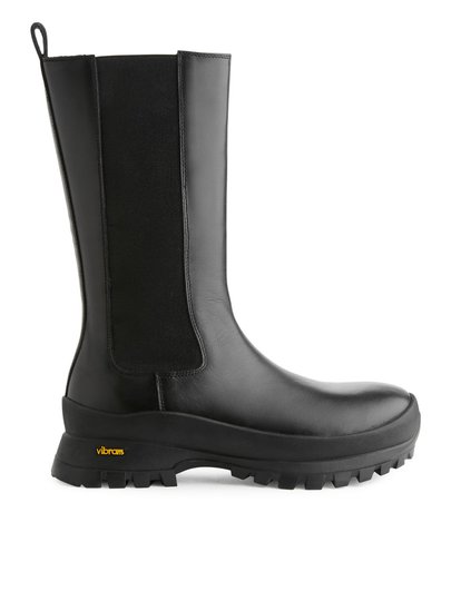 Chunky High-Shaft Leather Boots - Black