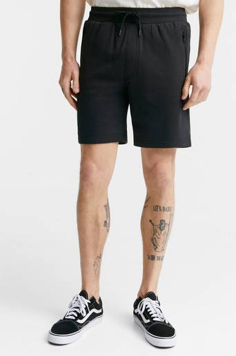 Studio Total ICON™ Zip Sweatshorts Svart
