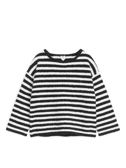 Fuzzy Boxy-Fit Jumper - Black