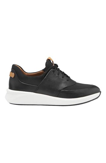 Clarks Sneakers i skinn Un Rio Lace Svart