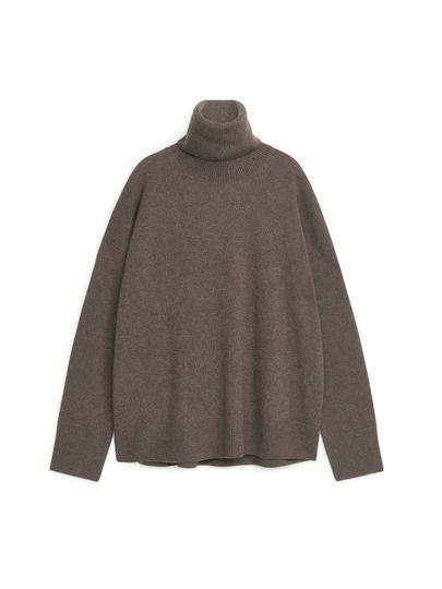 Cashmere Roll-Neck Jumper - Beige