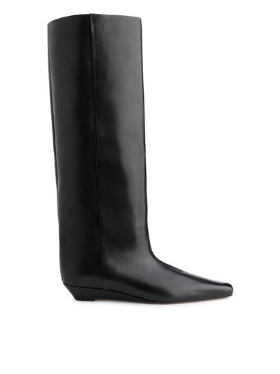 Wide-Shaft Wedge Boots - Black