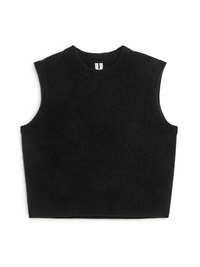 Knitted Alpaca Vest - Black