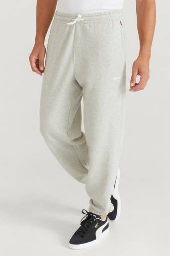 Levi's Joggingbyxor Red Tab Sweatpant Light Mist H Grå