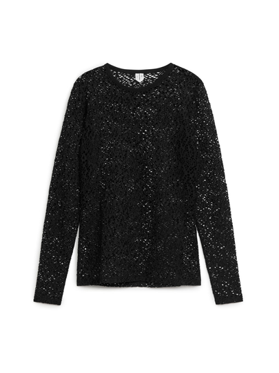 Long-Sleeve Lace Top - Black